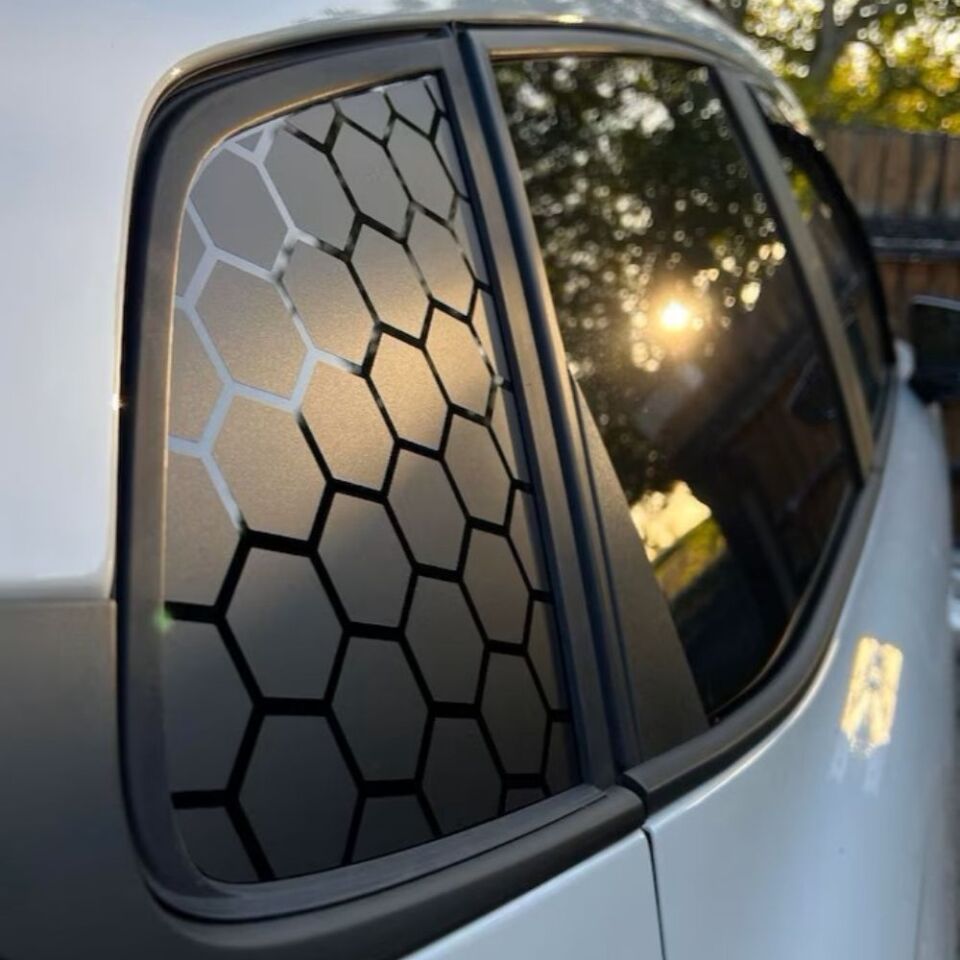 Seat Arona Uyumlu Kelebek Cam Sticker Set LOGOSUZ/YAZISIZ