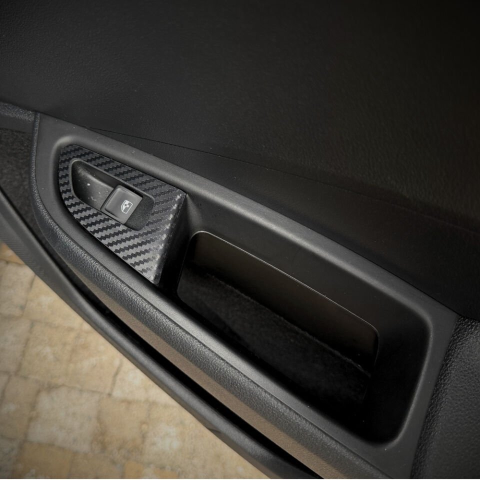 Skoda Fabia Uyumlu İç Trim Kaplama Set 2022 Sonrası