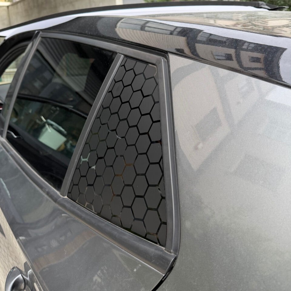 Skoda Fabia Uyumlu Kelebek Cam Sticker Set 2022 Sonrası