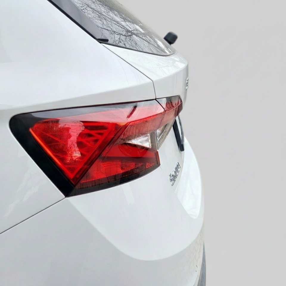 Skoda Fabia Uyumlu Stop Çerçevesi Sticker Set 2022 Sonrası