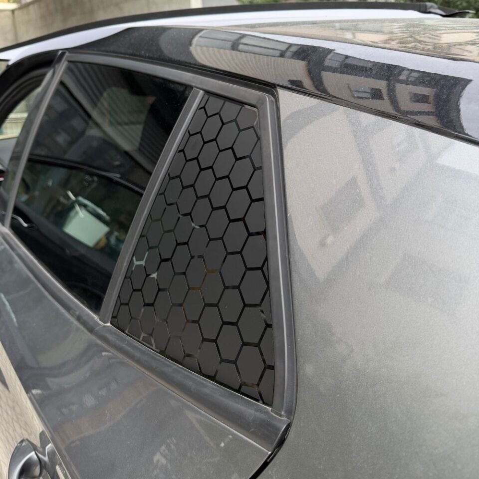 TOGG T10F SEDAN Uyumlu Kelebek Cam Sticker