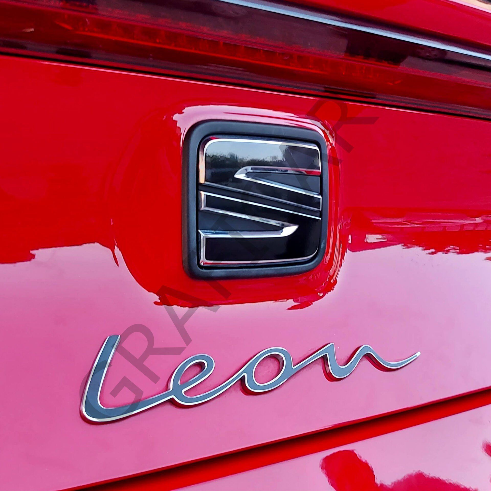 Seat Leon MK4 Amblem Sticker Set