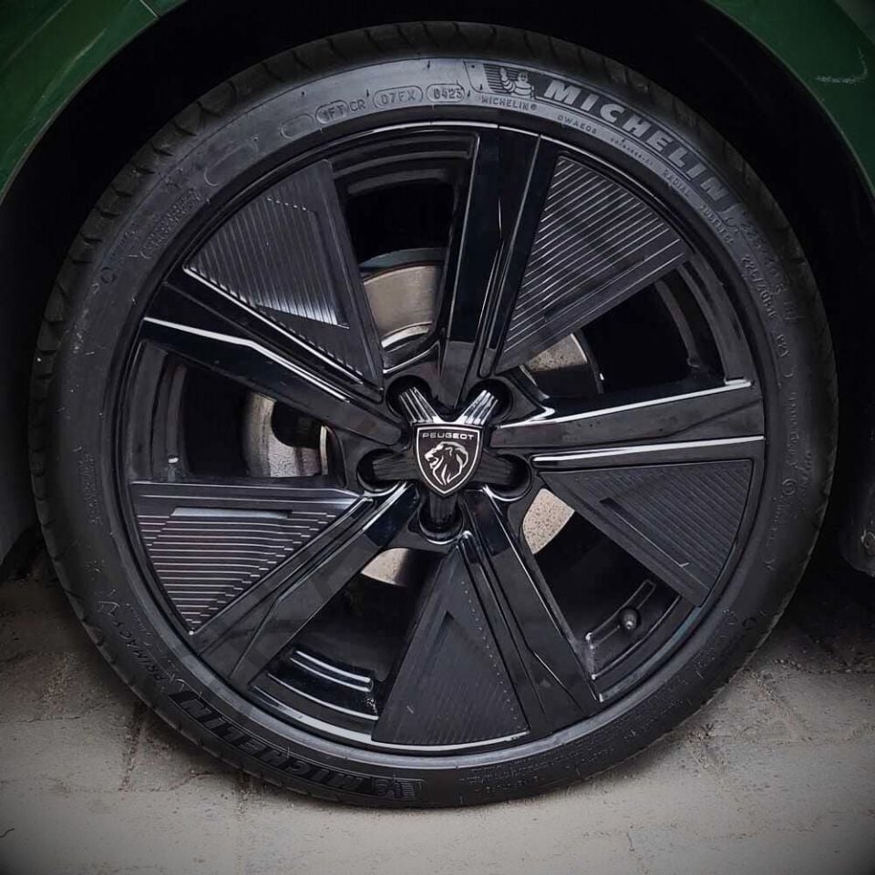 Peugeot 308/P5 Rim Covering Sticker Set BRIGHT BLACK