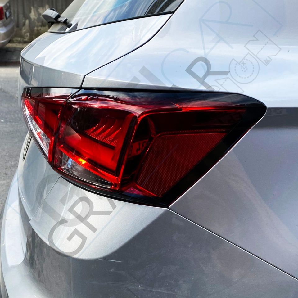 Seat Arona Stop Çerçeve Sticker PARLAK SİYAH