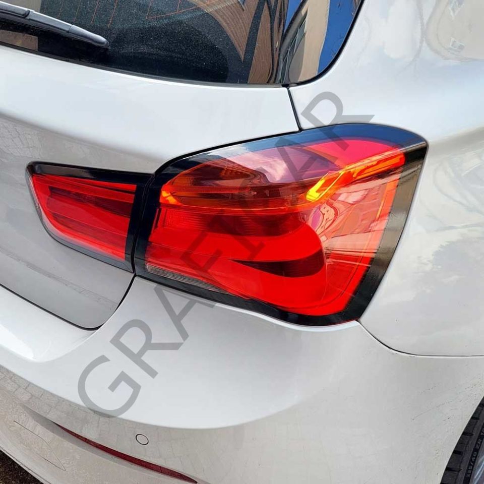 BMW F20 Stop Çerçeve Sticker MAT SİYAH - MAKYAJSIZ KASA
